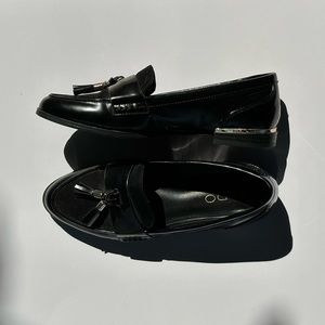 suede/faux leather tassel loafers